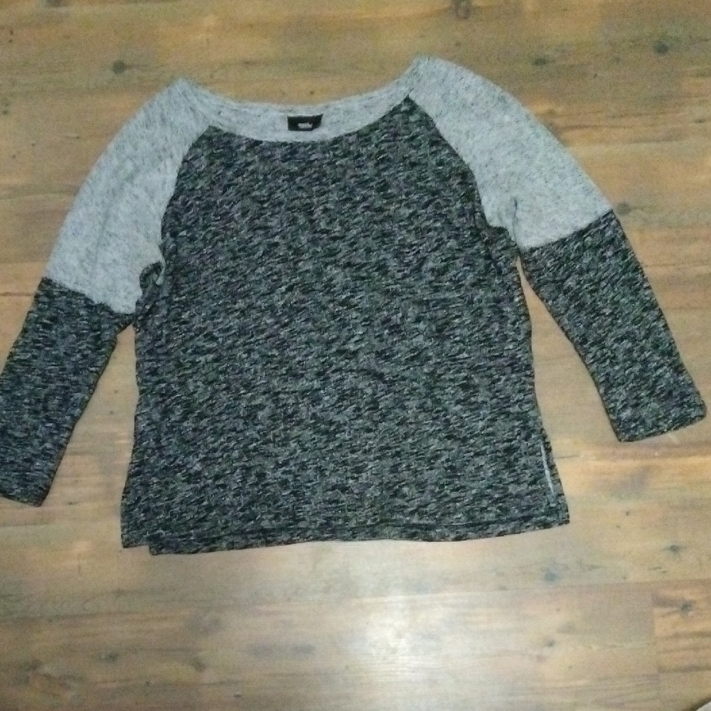 Gray and Black Women's Sweatshirt